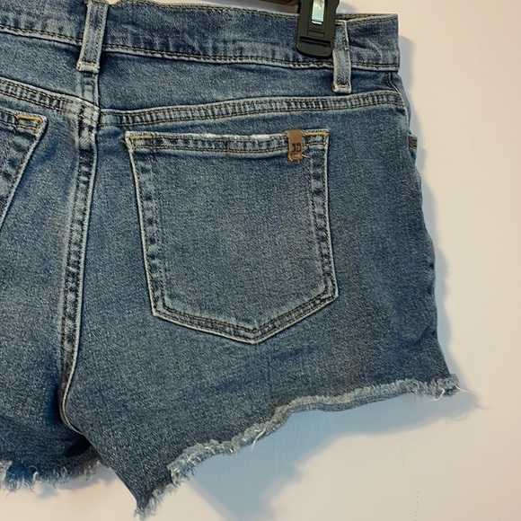 Joe’s Jeans Andreea Distressed Denim Jeans Shorts size 29 - Picture 11 of 15